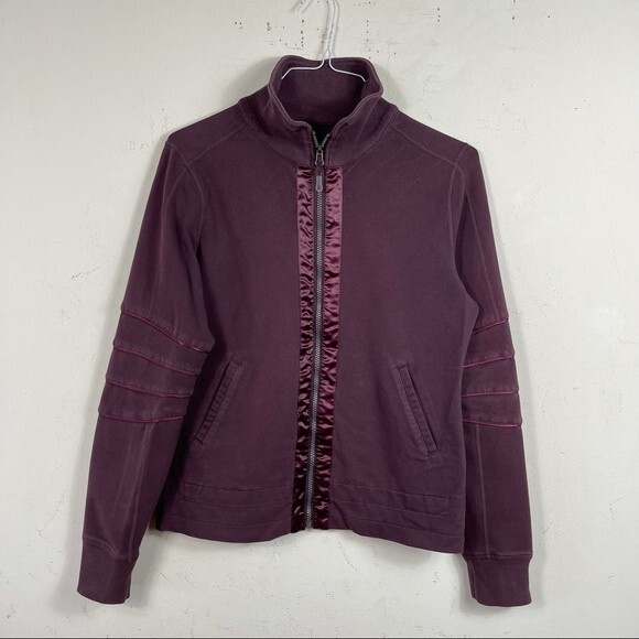 Lululemon Mogul Jacket Satin Ribbon Trim Elbows Quilted Moto Jacket Maroon 6 - Picture 4 of 16